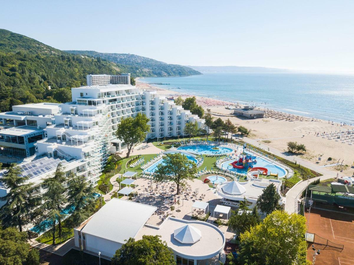 Maritim Hotel Paradise Blue Albena Exterior photo